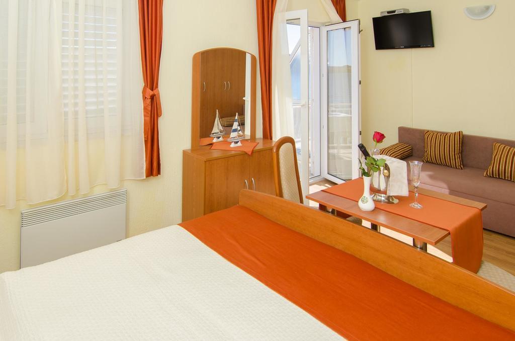 Bed&Breakfast Villa Vrgorac Orebić Esterno foto