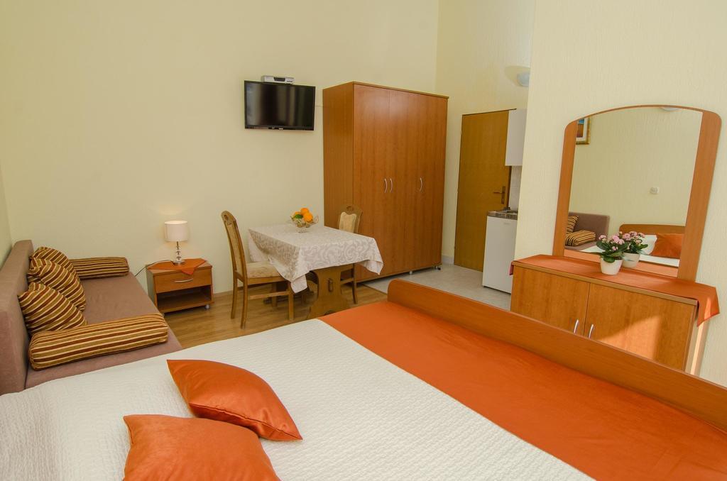 Bed&Breakfast Villa Vrgorac Orebić Esterno foto