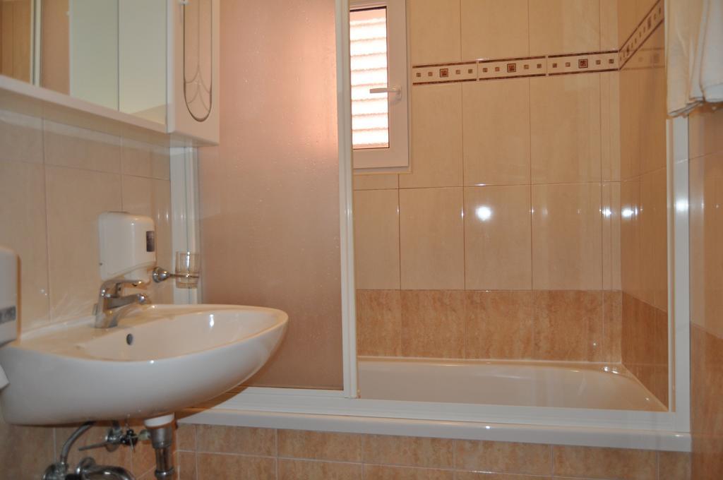 Bed&Breakfast Villa Vrgorac Orebić Esterno foto